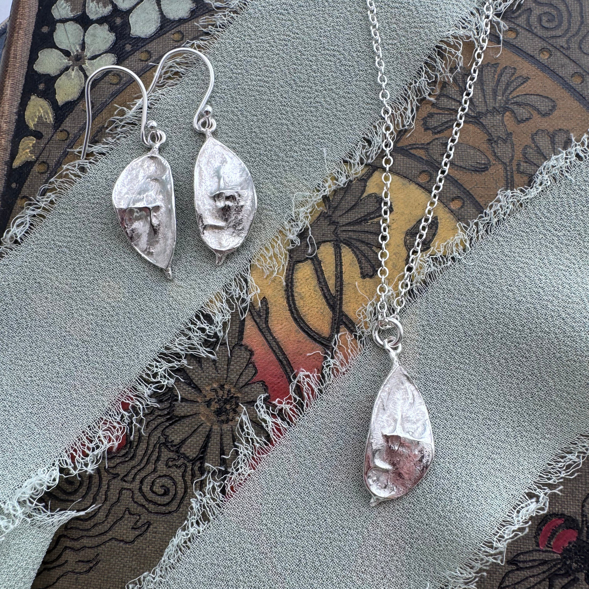 Honesty Seed Pod Necklace