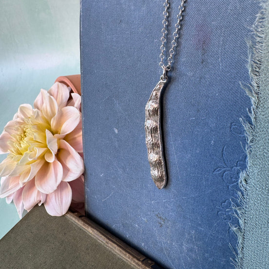 Five Peas in a Pod Necklace