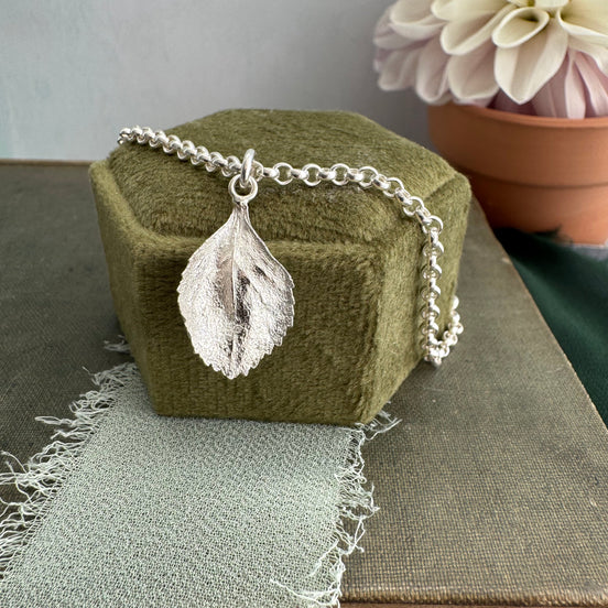 Small Leaf Bracelet