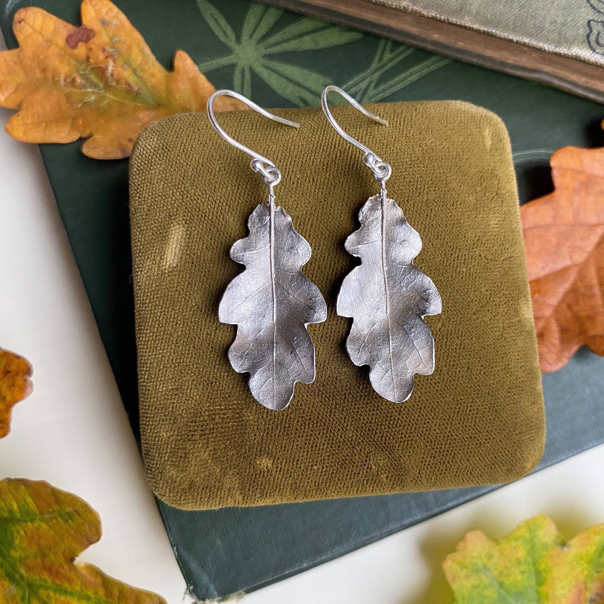 Silver oak leaf dangle earrings | Oak leaf drop 2024 earrings | Silver real oak leaf jewelry | Nature inspired earrings | Christmas gift for mom