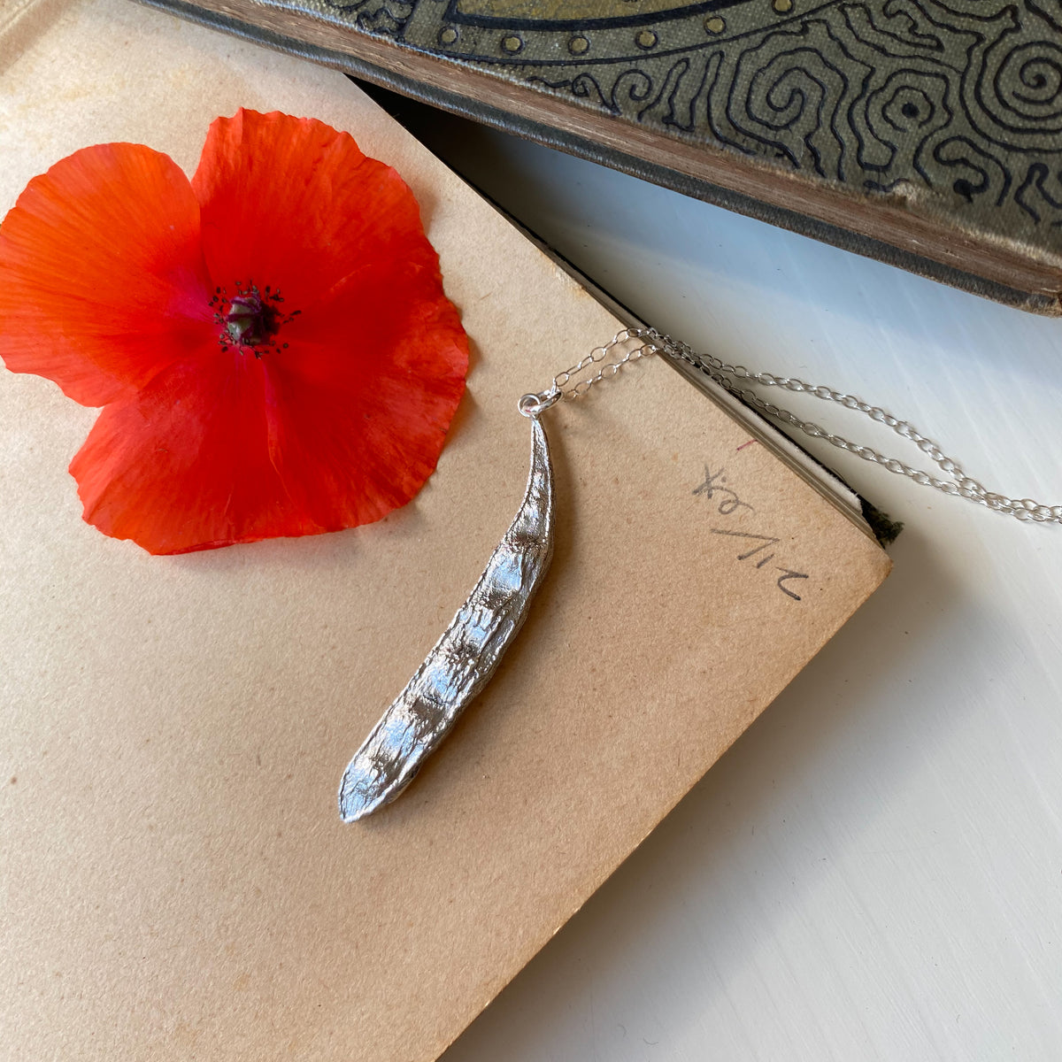 Five Peas in a Pod Necklace