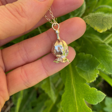Large Poppy Seed Pod Necklace