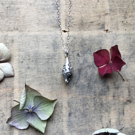 Sterling silver mini shell pendant 