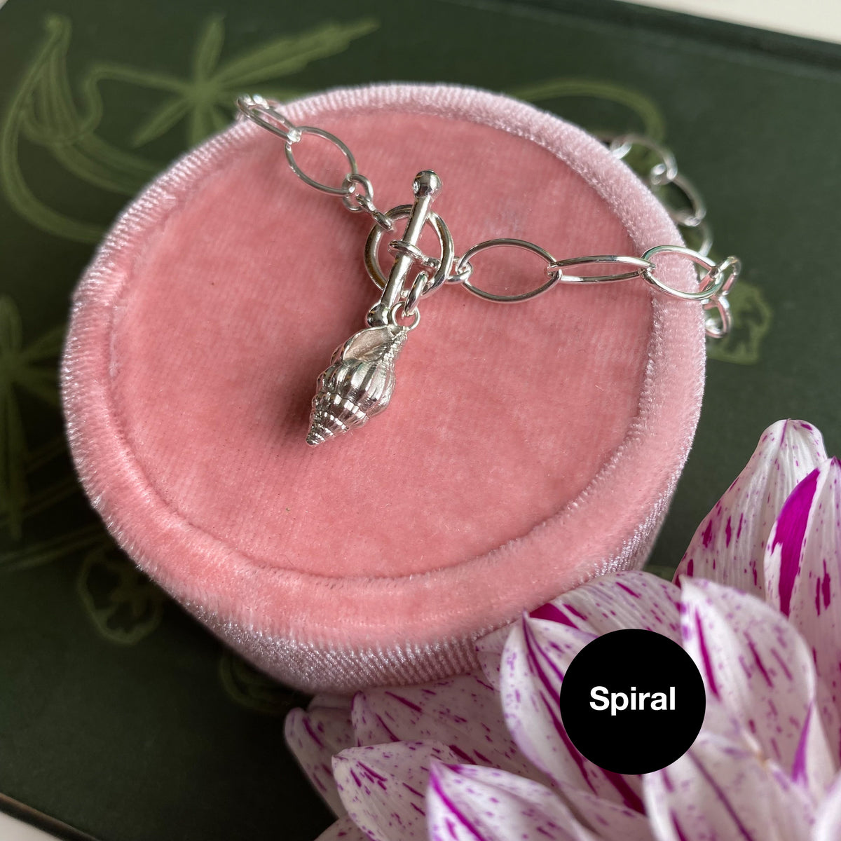 Custom Single Shell Charm Bracelet
