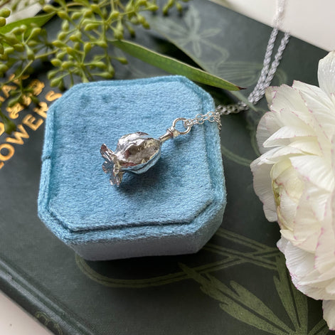 Large Poppy Seed Pod Necklace