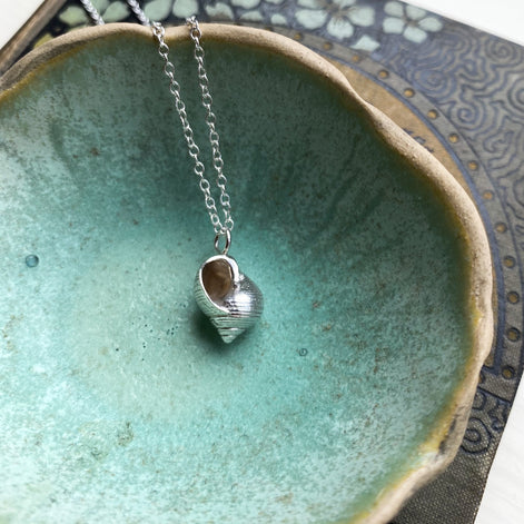 Periwinkle Shell Necklace