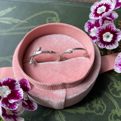 Fine Twig Bud Ring