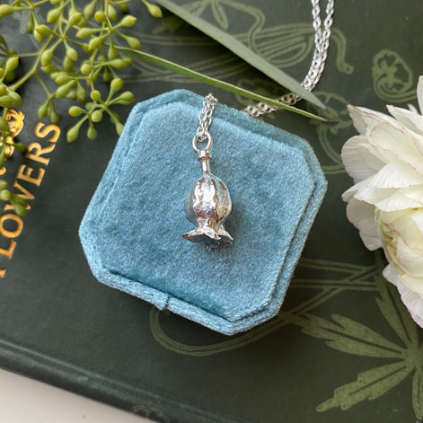 Large Poppy Seed Pod Necklace