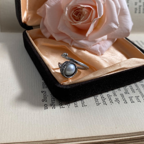Acorn Cup Pearl Ring