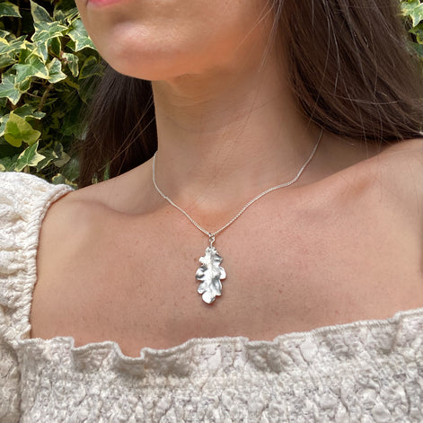 Small Oak Leaf Necklace