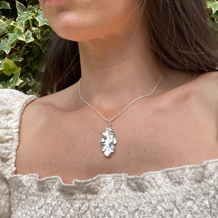 Small Oak Leaf Necklace